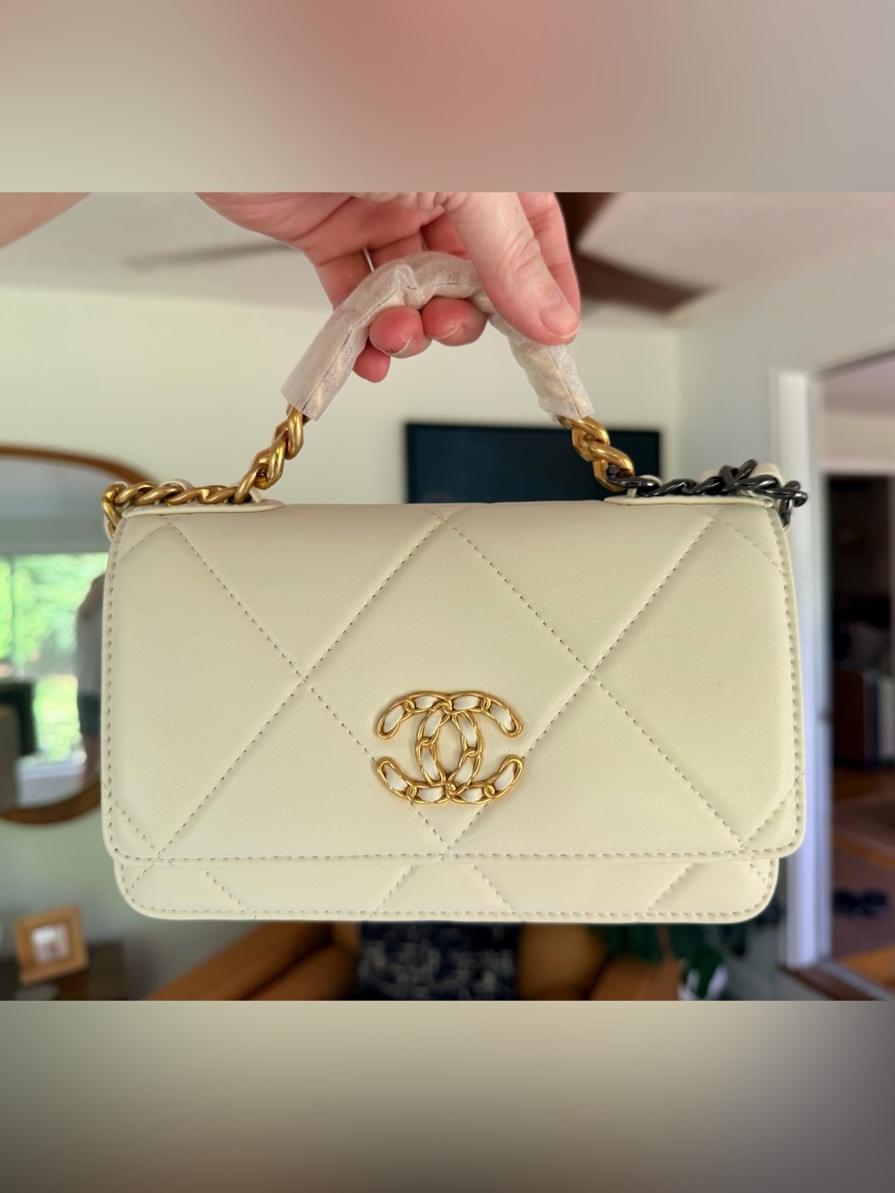 FULL SET NEW White Lambskin Chanel 19
WOC w Gold, Silver & Ruthenium Hardware